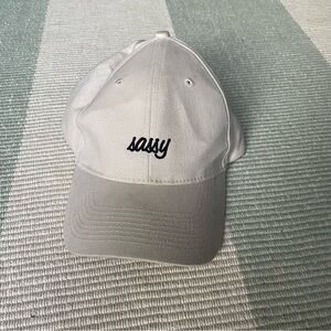 “Sassy” adult baseball cap - Cream